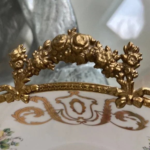 LIMOGES Hand Painted Bowl Signed - Picture 5 of 8